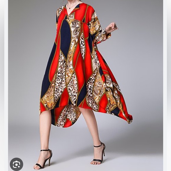 Elegant Red Patterned Dress - Picture 1 of 7